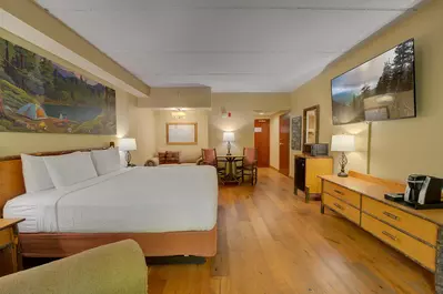 One King Balcony City View