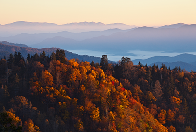 smoky mountains in the fall