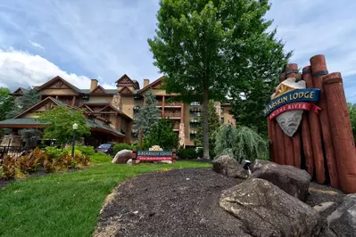 exterior of Bearskin with sign